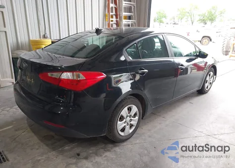 2016 Kia Forte Lx из США, поврежденный, VIN KNAFK4A61G5560702